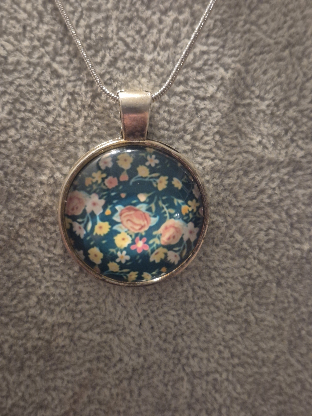 Floral Teal Glass Pendant Necklace - Women Jewelry